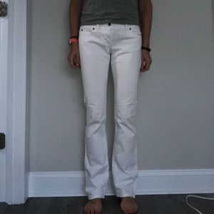 White chino